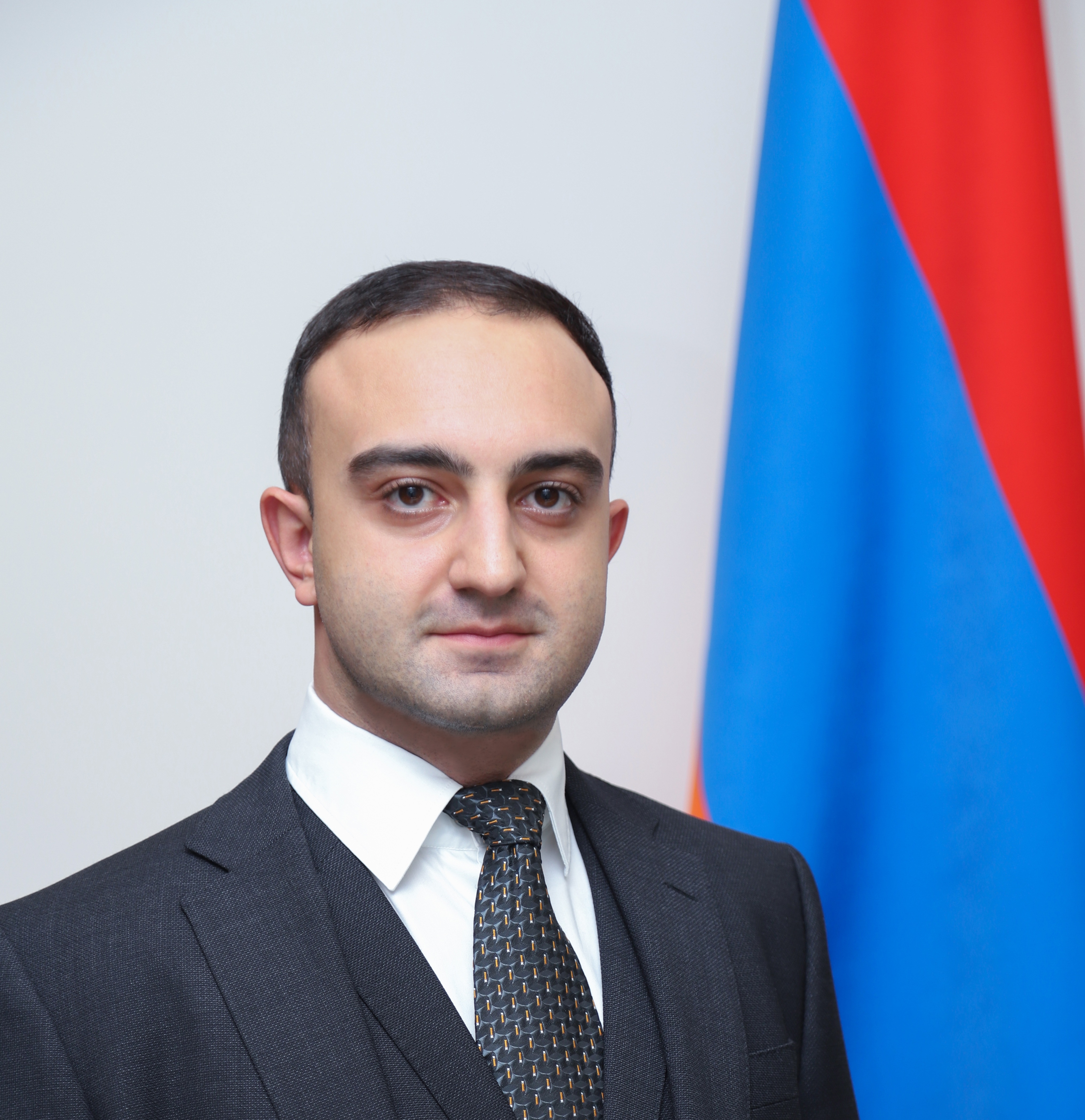 Տիգրան Դադունց